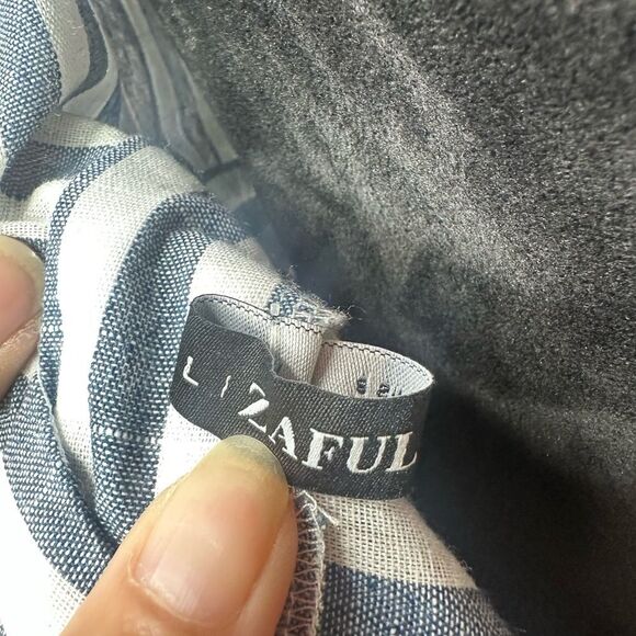 LAFUL Blue and White Twisted Tied Plunging dress Size 8 - Picture 13 of 16